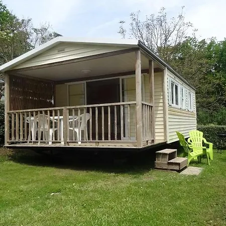 Mobil Avec Terrasse, 2 A - Api-1-52-1223 Camping Payrac