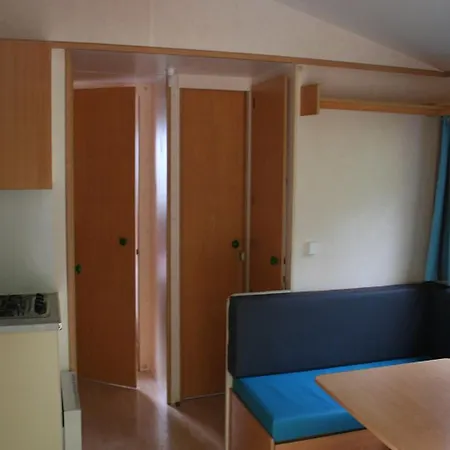 Mobil Avec Terrasse, 2 A - Api-1-52-1223 Payrac