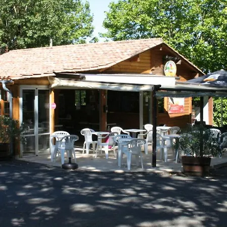 Mobil Avec Terrasse, 2 A - Api-1-52-1223 Camping *