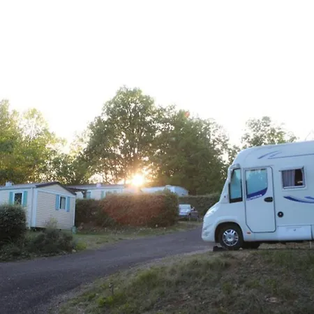 Camping Mobil Avec Terrasse, 2 A - Api-1-52-1223 *